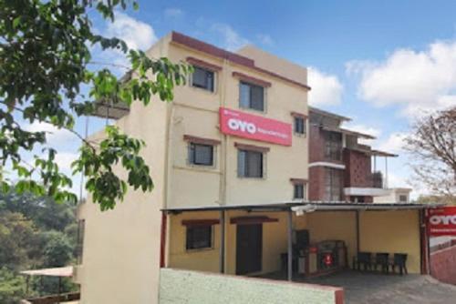 Hotel Nandanvan By Royal Stay Lonavala Kültér fotó